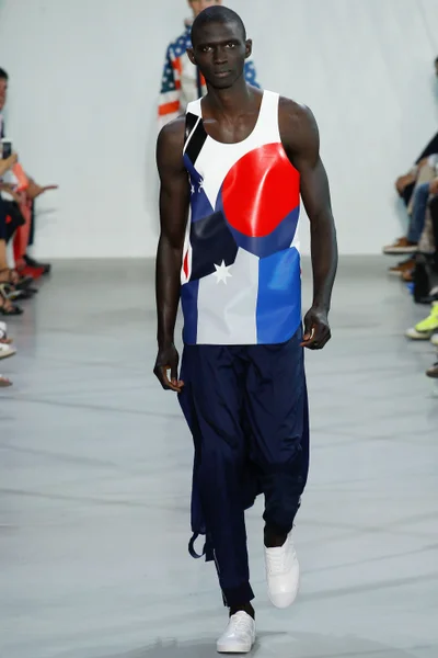 Look 44